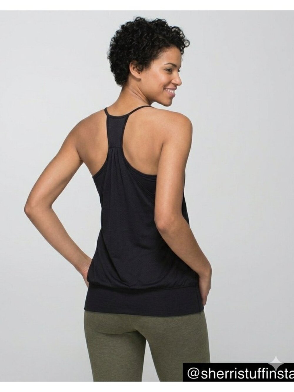 Like New Lululemon No Limits Tank Top Built in Bra Yoga Activewear Black 8